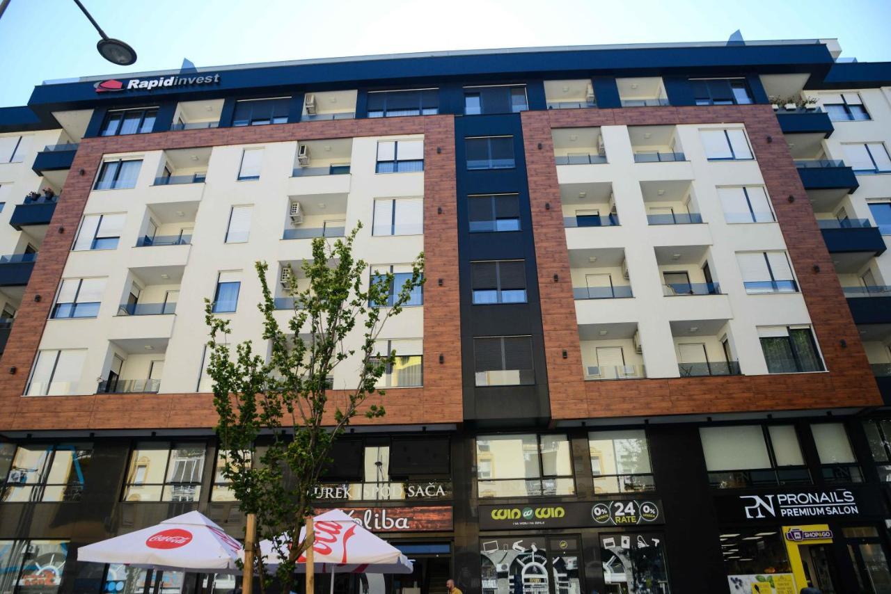 Tesla 70 Apartment With Secure Parking In The Garage Nowy Sad Zewnętrze zdjęcie